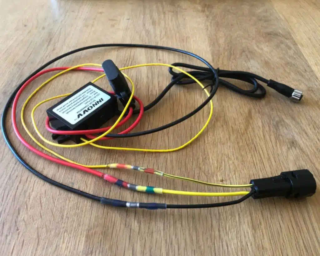 How To Connect Your Innovv Camera Power Supply to a HEX ezCAN